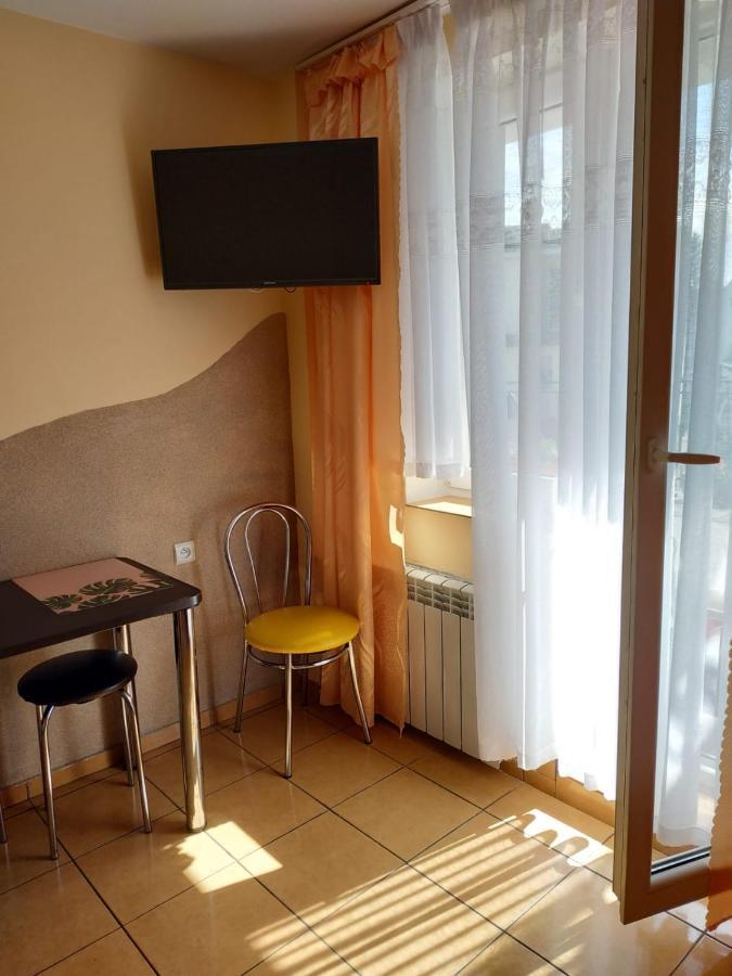 Relax U Janusza Hotel Kolobrzeg Exterior photo